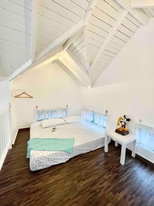 Sea Kecil Tiny House Near Jetty Of Kuala Besut Vila Kampong Nail Exterior foto